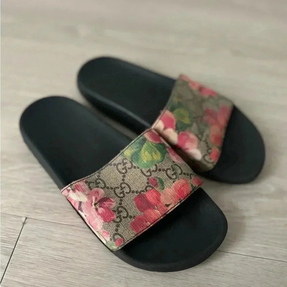 Gucci GG Blooms Supreme Floral Slide Slip On Rubber Sandals Flats EU 34 - Picture 9 of 13